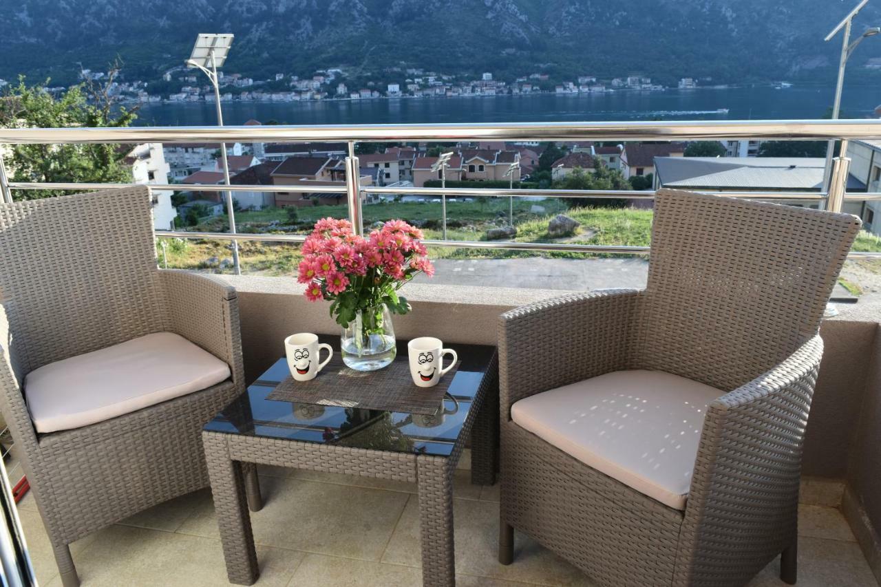 Apartments Sea View Kotor Eksteriør bilde