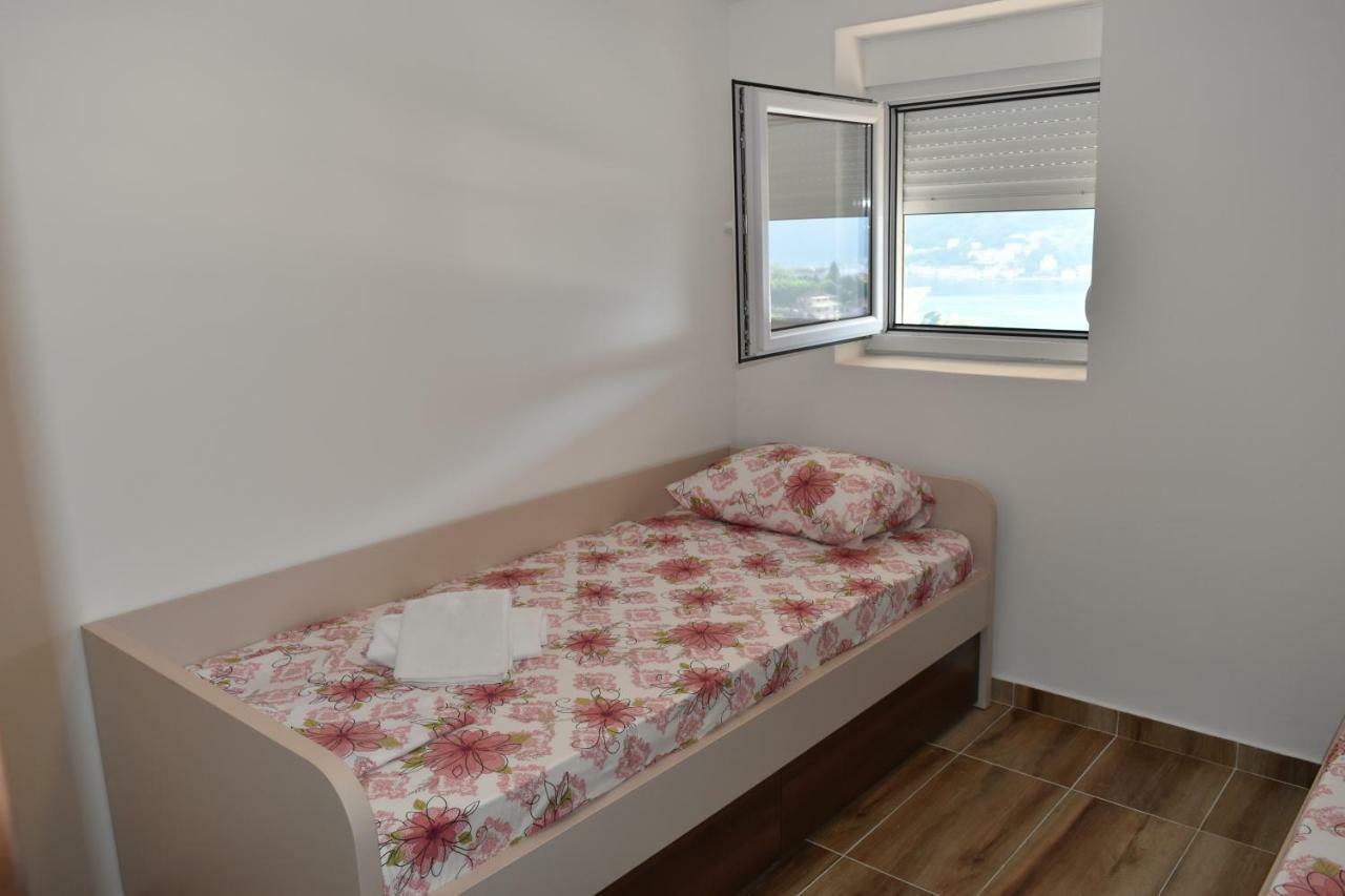 Apartments Sea View Kotor Eksteriør bilde