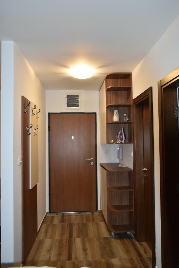 Apartments Sea View Kotor Eksteriør bilde
